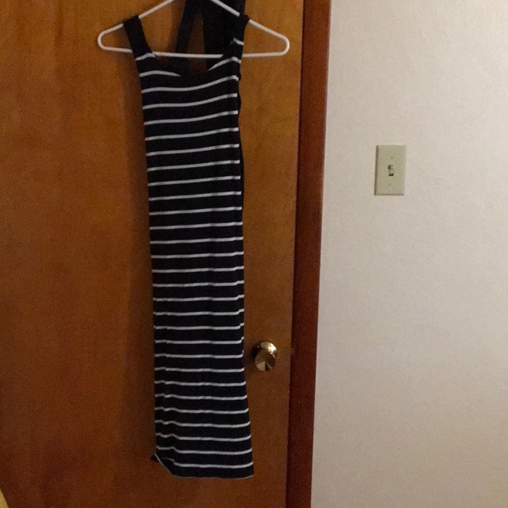Black and white criss cross athlete dress midi